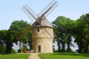 Ancient windmill, Gommenec'h